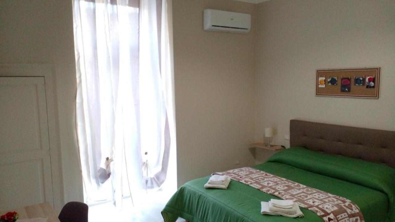 Hôtel La Rosa Rossa à Bari Extérieur photo